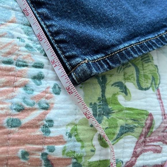 Kut from the Kloth Jackie Bootcut Dark Wash 14 - Picture 8 of 9